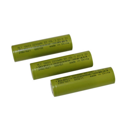 FCC 18650 แบตเตอรี่ลิเธียมไอออนแบบรีชาร์จ 2200mAh อัตราการคายประจุสูง