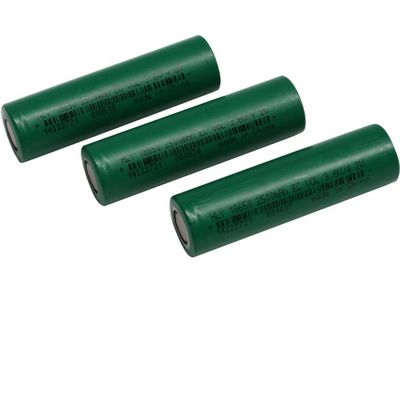 NCM ทรงกระบอก 3.7V 2500Mah 18650 เซลล์แบตเตอรี่ลิเธียมไอออนสำหรับรถยนต์ไฟฟ้า