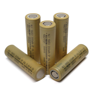 2000mah 18650 เซลล์แบตเตอรี่ลิเธียมไอออนแบบชาร์จไฟได้ 500 เท่าอัตราสูง
