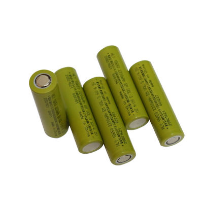 500 ครั้ง 3.6 โวลต์ลิเธียม 2200mah 18650 แบตเตอรี่ชาร์จใหม่ได้ความหนาแน่นพลังงาน