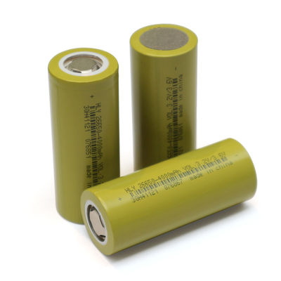 พลังงานสูง 26650 แบตเตอรี่ลิเธียมไอออน 3.2 โวลต์ 4000mAh ความจุขนาดใหญ่ 2000 เท่า