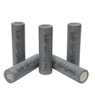 แบตเตอรี่ลิเธียมทรงกระบอก 3.6 V 18650 2600mAh แบตเตอรี่ไฟฉายแบบชาร์จไฟได้