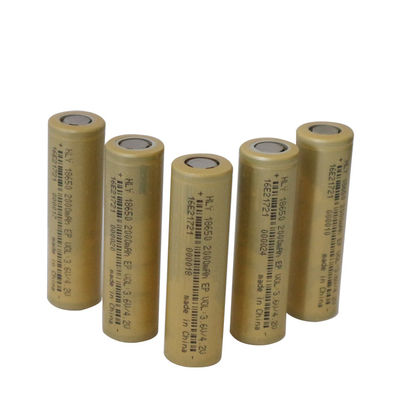 ความหนาแน่นพลังงานสูง 18650 แบตเตอรี่ลิเธียมไอออน 3.6V 2000mAh สำหรับเครื่องมือทำสวน