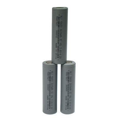 2600mAh 3.6V 18650 เซลล์แบตเตอรี่ลิเธียมไอออนแบบชาร์จไฟได้อายุการใช้งานยาวนาน