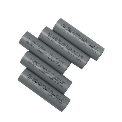 ความจุสูง 0.5C 2600mah 18650 แบตเตอรี่ 3.6V อายุการใช้งานยาวนาน